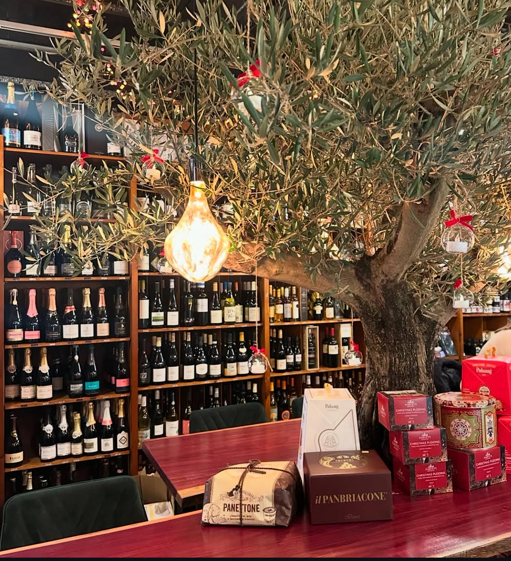 Christmas Wreath Workshop - 30th November - Grape & Grain