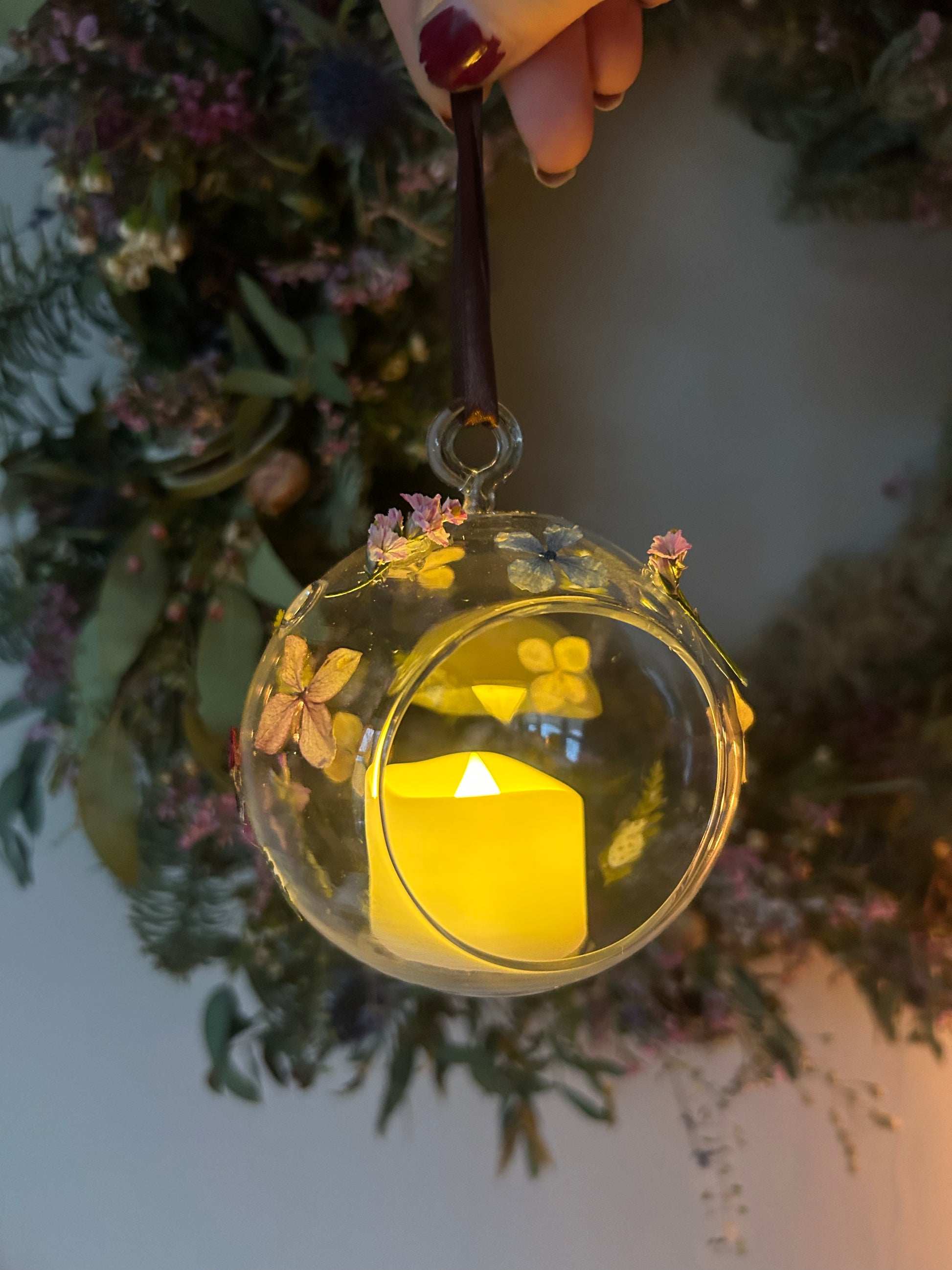 Pressed Flower Baubles