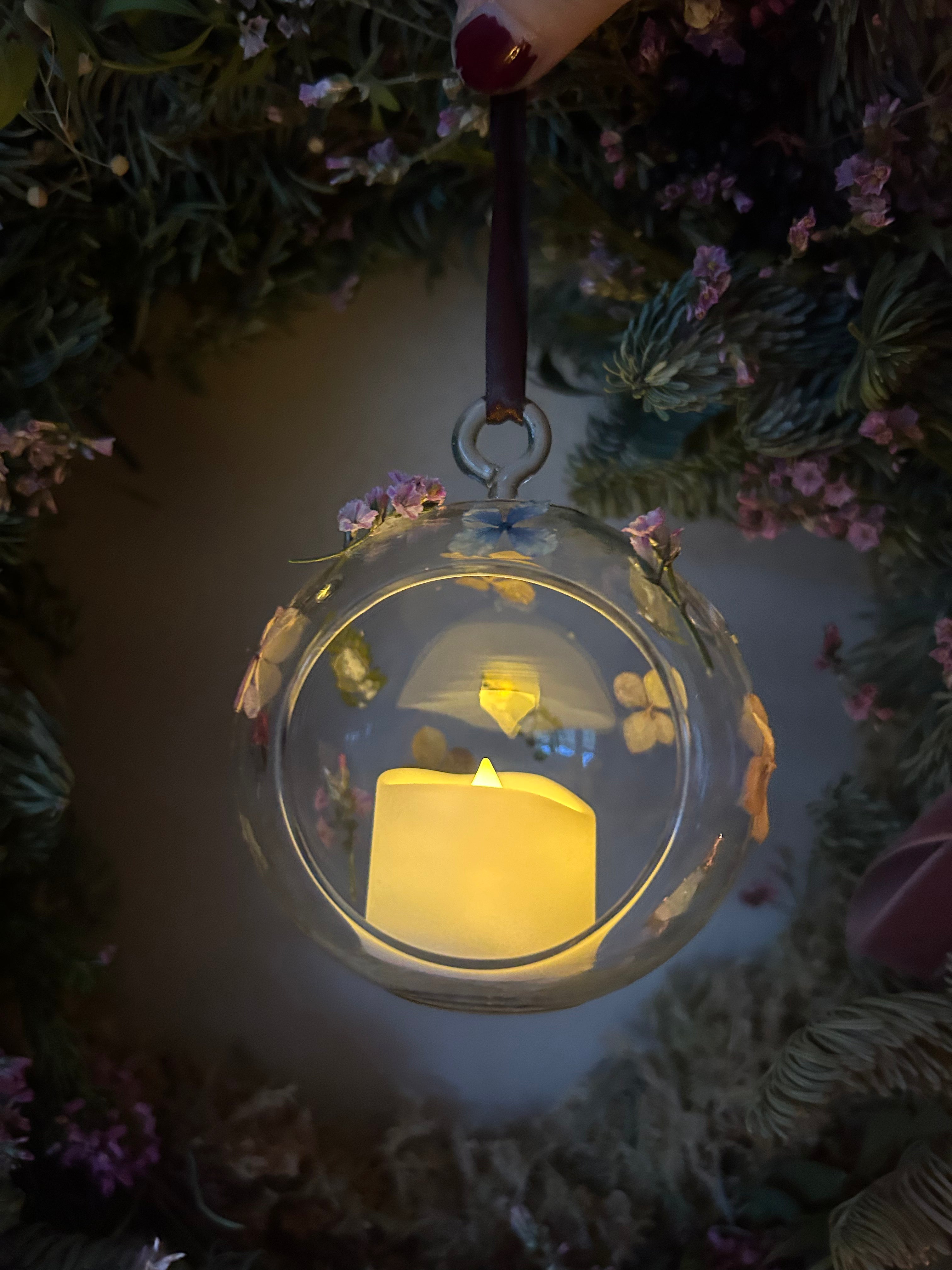 Pressed Flower Baubles