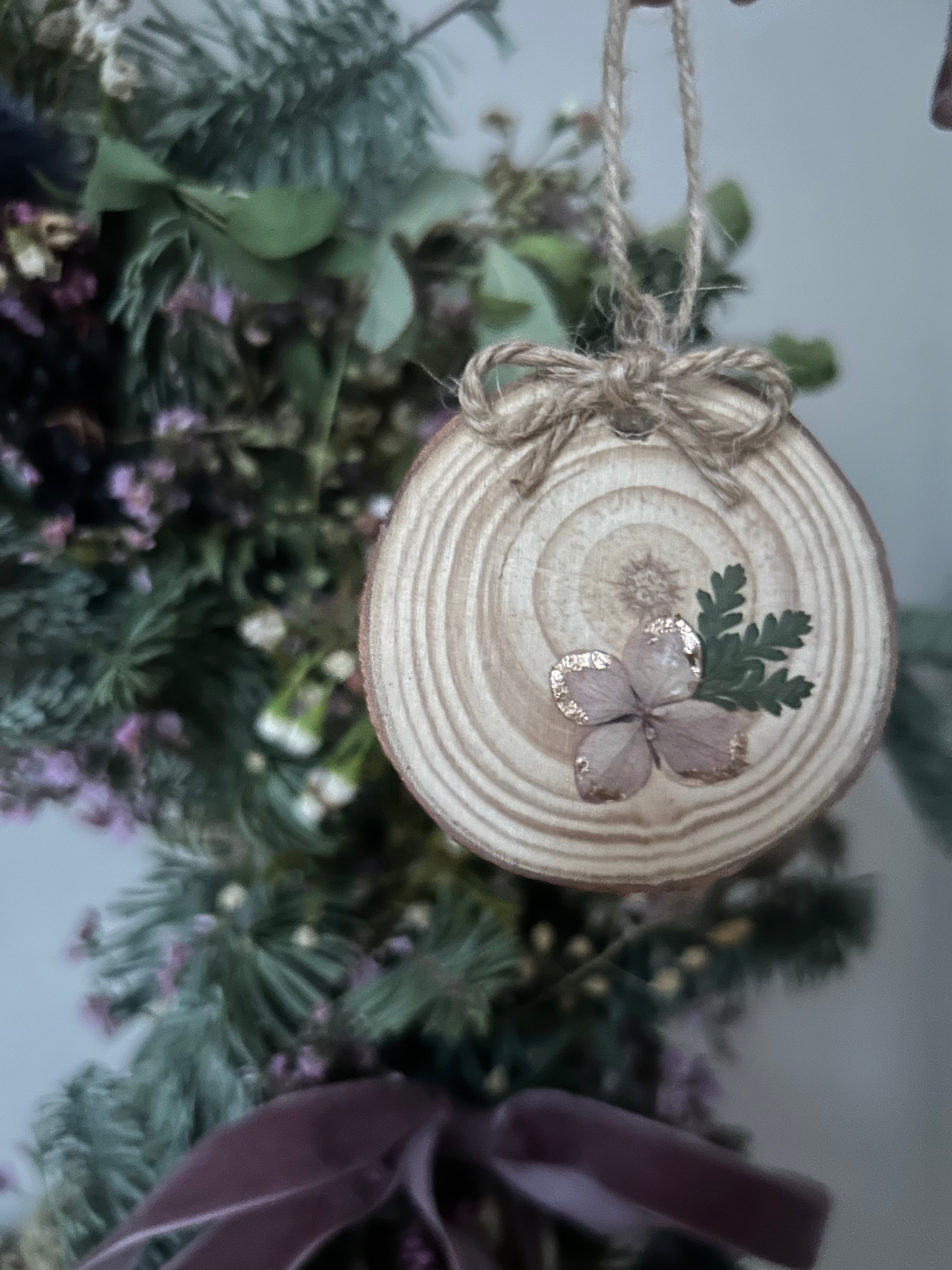 Pressed Flower Wooden Gift Tags