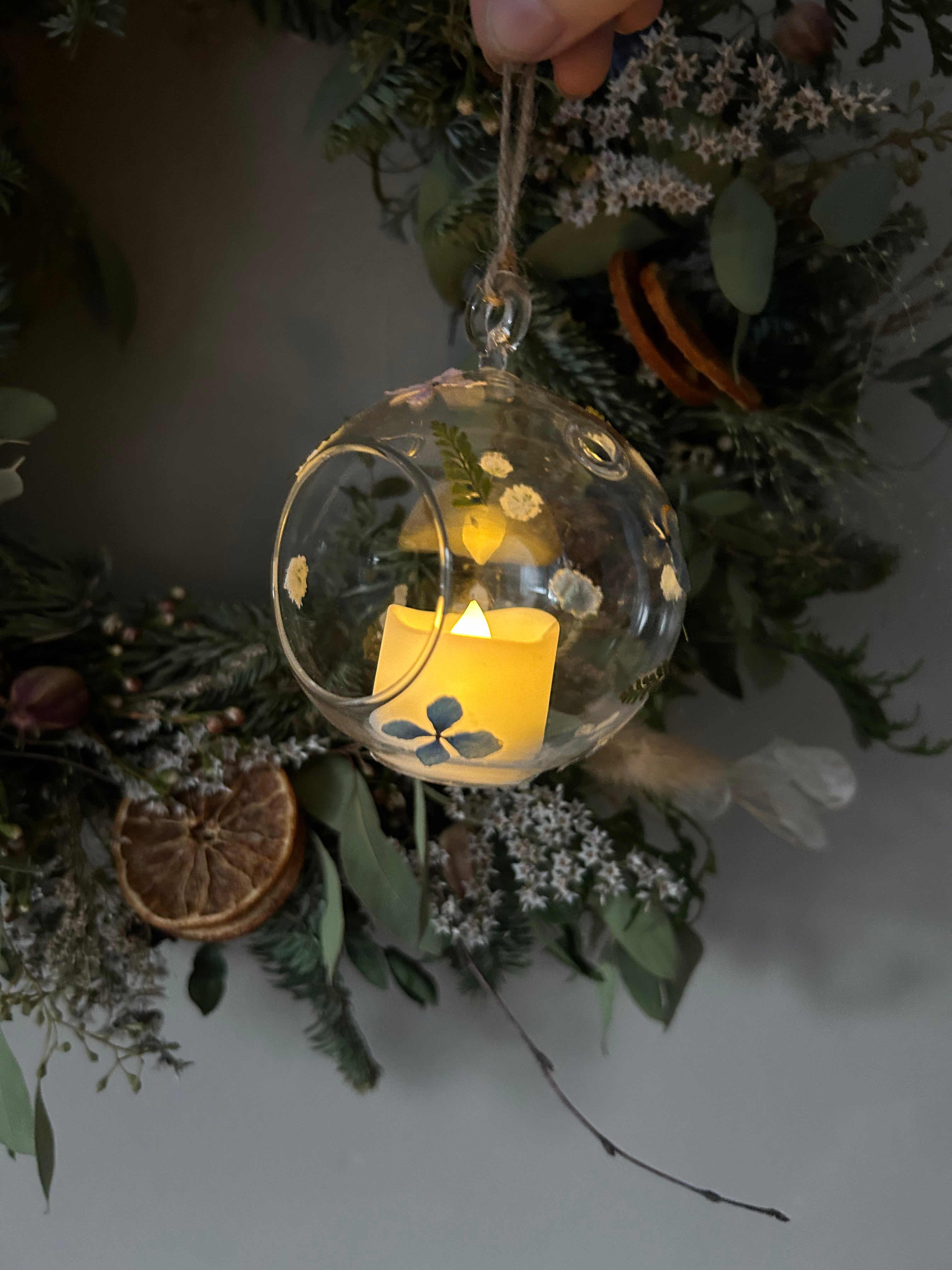 Pressed Flower Baubles