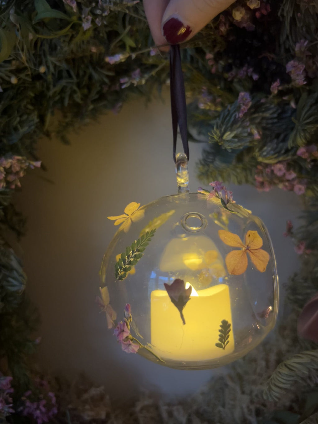 Pressed Flower Baubles